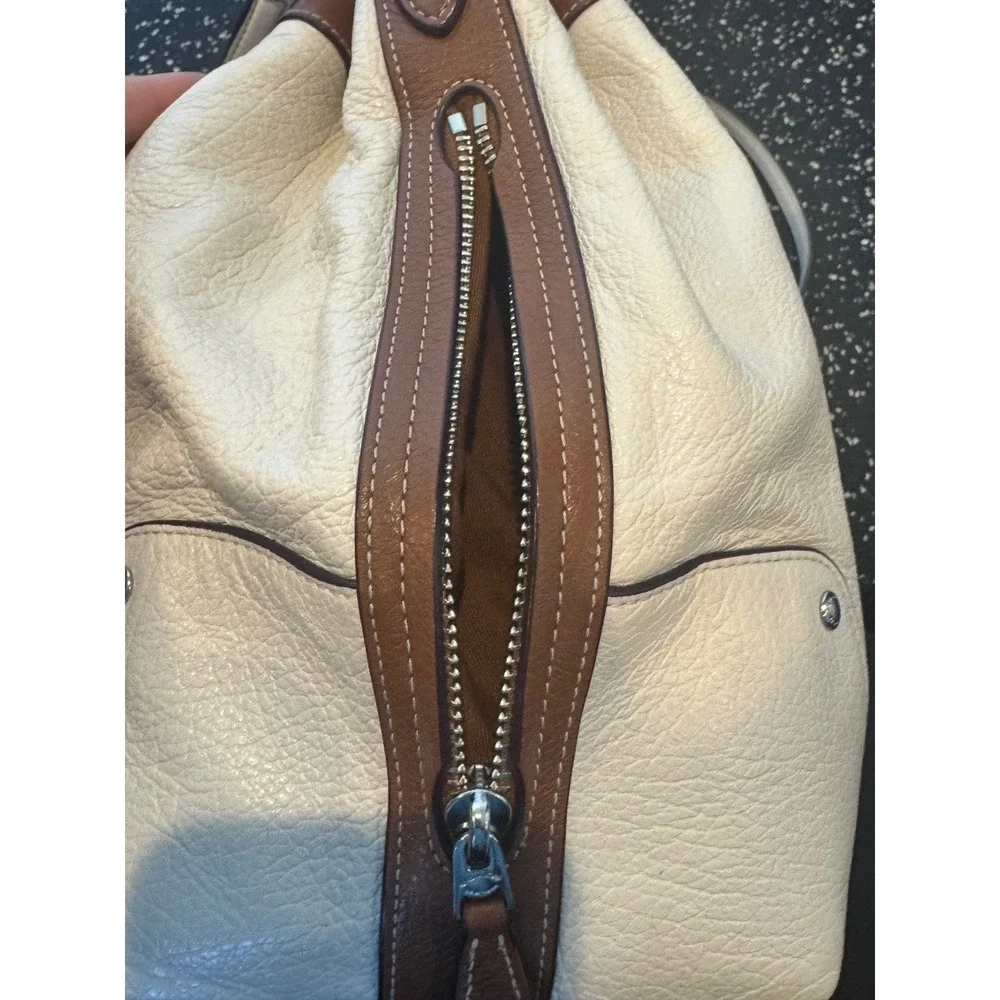 Coach Pebbled Leather Drawstring Bucket Bag Cream Tan Silver Tone Hardware - Picture 12 of 14